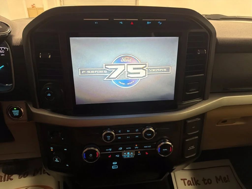 Used 2023 Oxford White Ford XL image 24