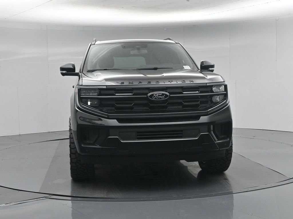 New 2026 Agate Black Metallic Ford Platinum image 32