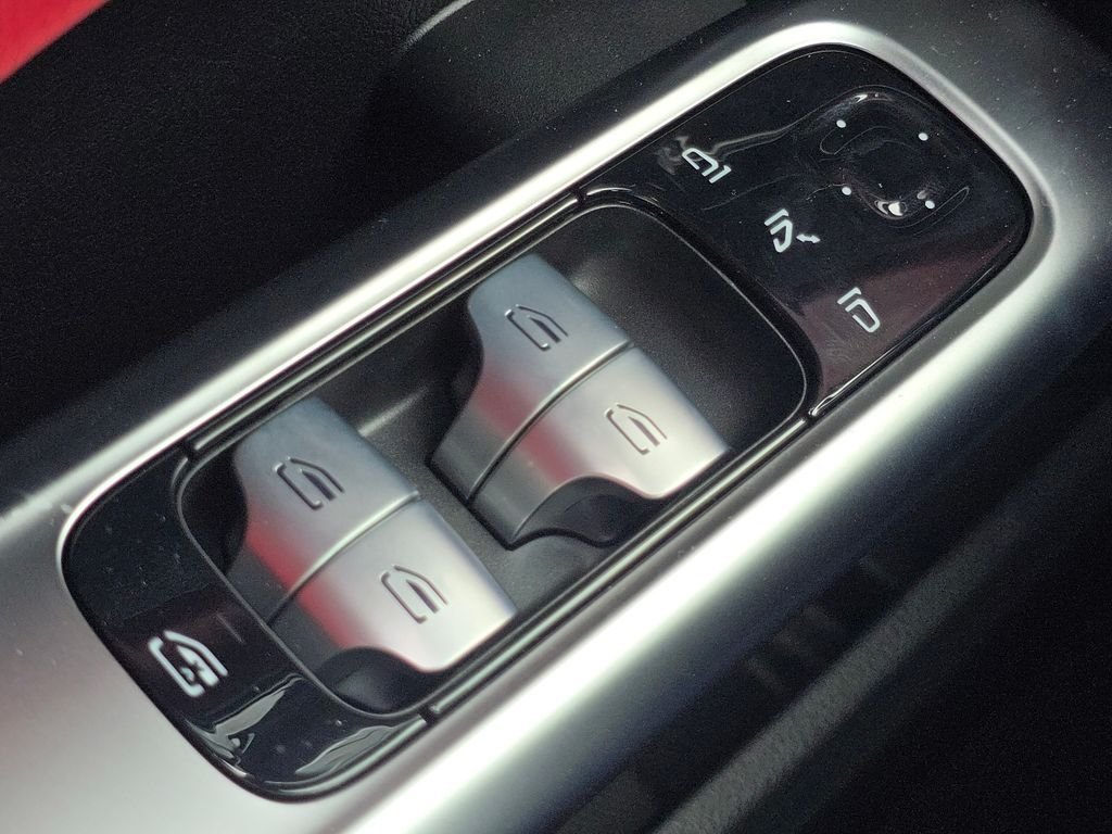 New 2026 MANUFAKTUR Alpine Grey Mercedes-Benz C 43 AMG® image 28