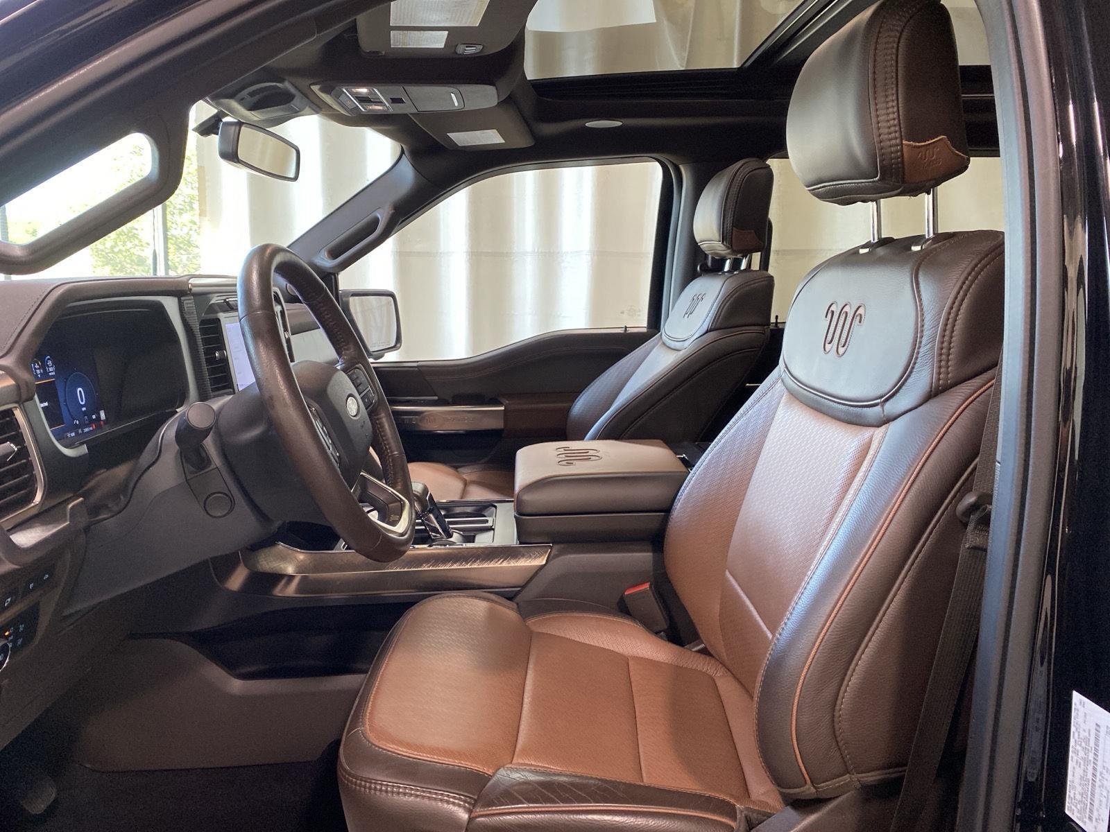 Used 2024 Black Metallic Ford King Ranch image 7