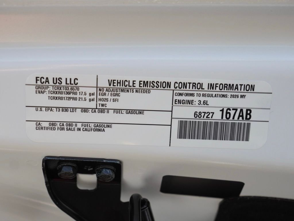 New 2026 Bright White Clear-Coat Exterior Paint Jeep Rubicon image 27