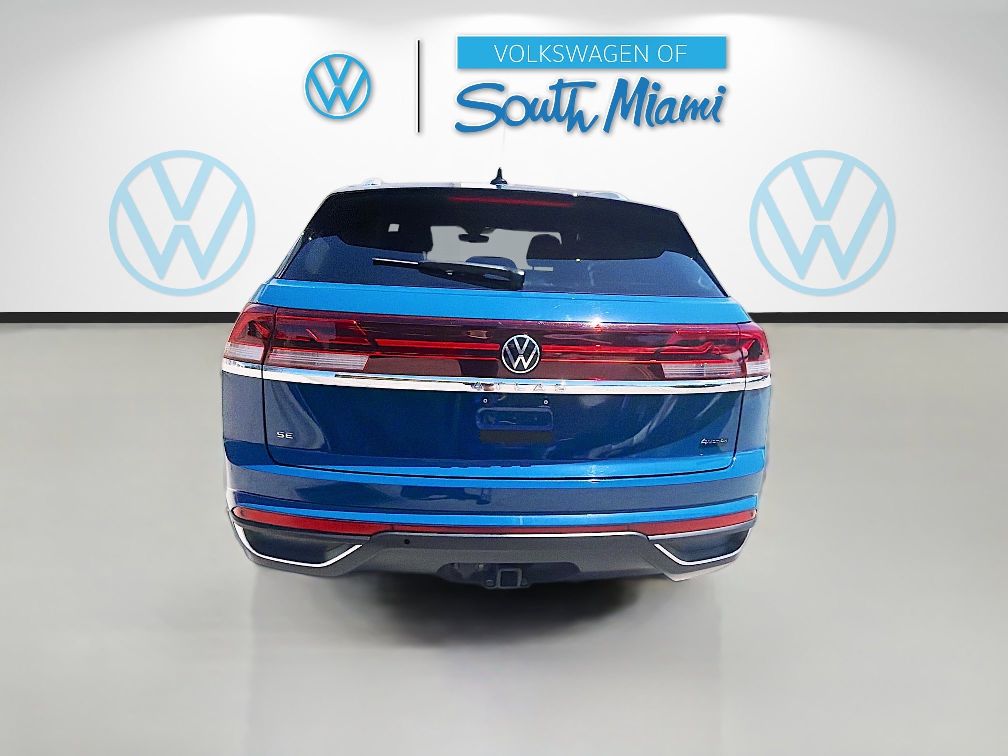 Used 2025 Blue Volkswagen 2.0T SE w/Technology image 6