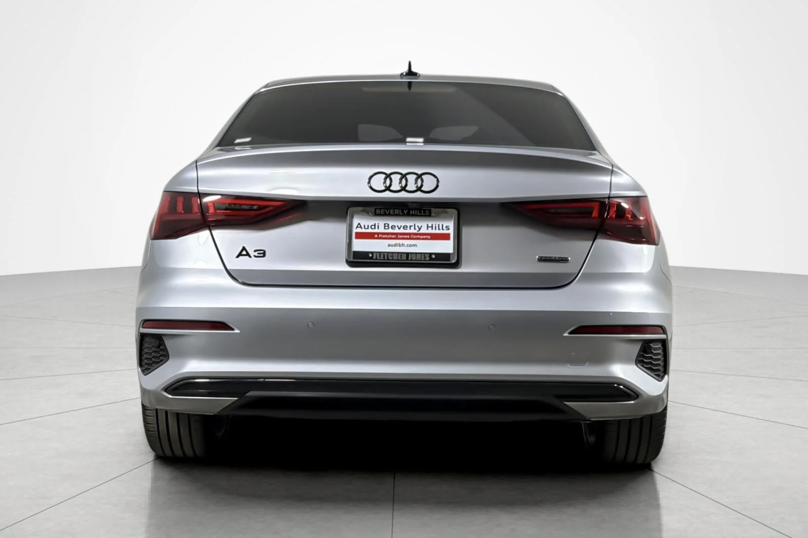 Used 2024 Florett Silver Metallic Audi Premium Plus 40 TFSI quattro image 4