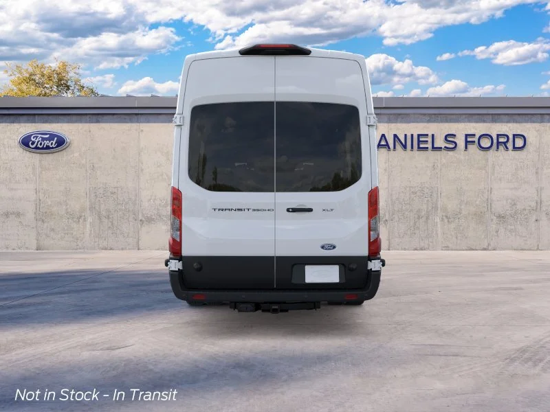 New 2026 Oxford White Ford Passenger Van XLT image 5