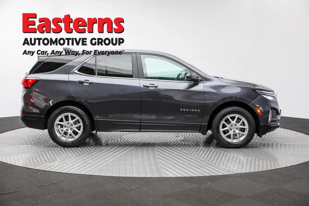 Used 2022 Gray Chevrolet LT image 4