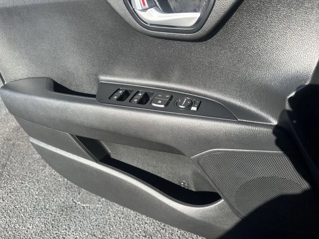 Used 2020 Black Kia LX image 30