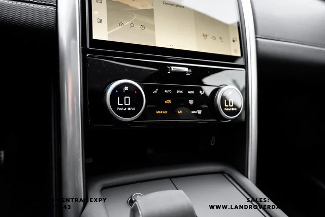 Used 2026 Eiger Grey Metallic Land Rover Gemini Edition image 24