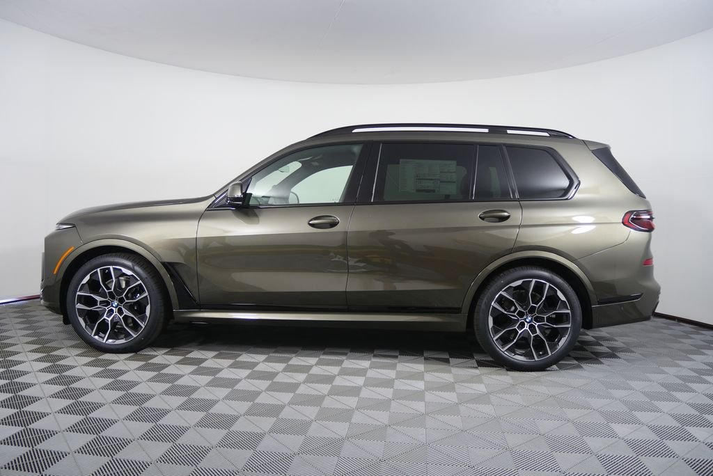 Used 2027 Manhattan Green Metallic BMW xDrive40i image 2