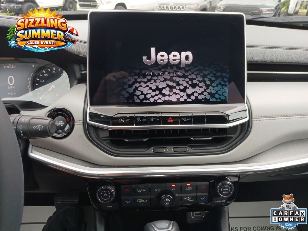 Used 2023 Gray Jeep Limited image 25