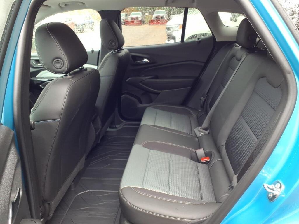 2026 Chevrolet Trax LT - Photo 6