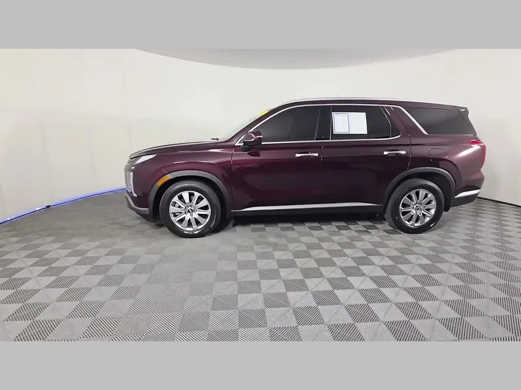 Used 2023 Sierra Burgundy Hyundai SEL image 48