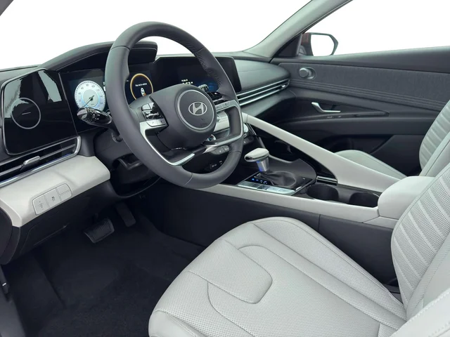 New 2026 Hyundai ELANTRA Limited
