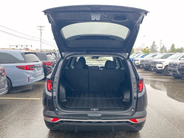 Used 2024 Dark Gray Metallic Hyundai SEL image 5