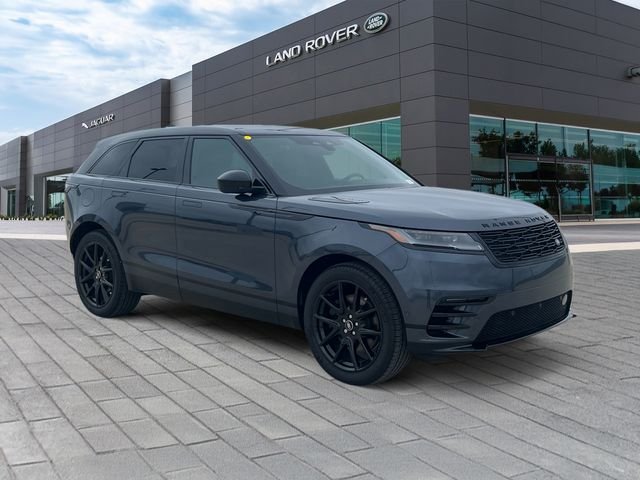 Used 2026 Blue Land Rover Dynamic SE image 7