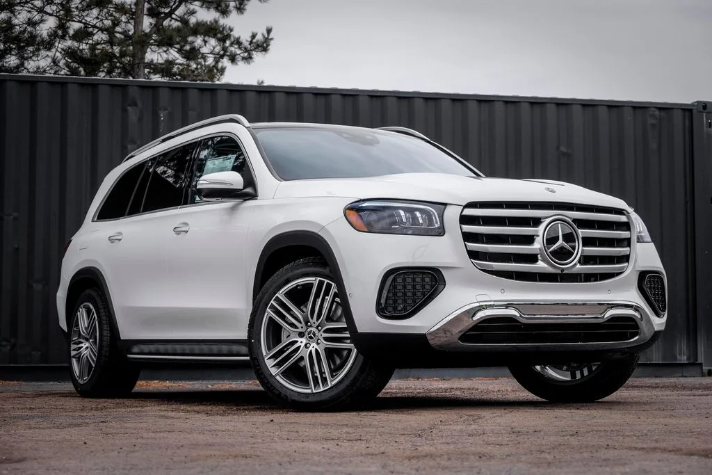 2026 Mercedes-Benz GLS GLS 450 4MATIC's photo