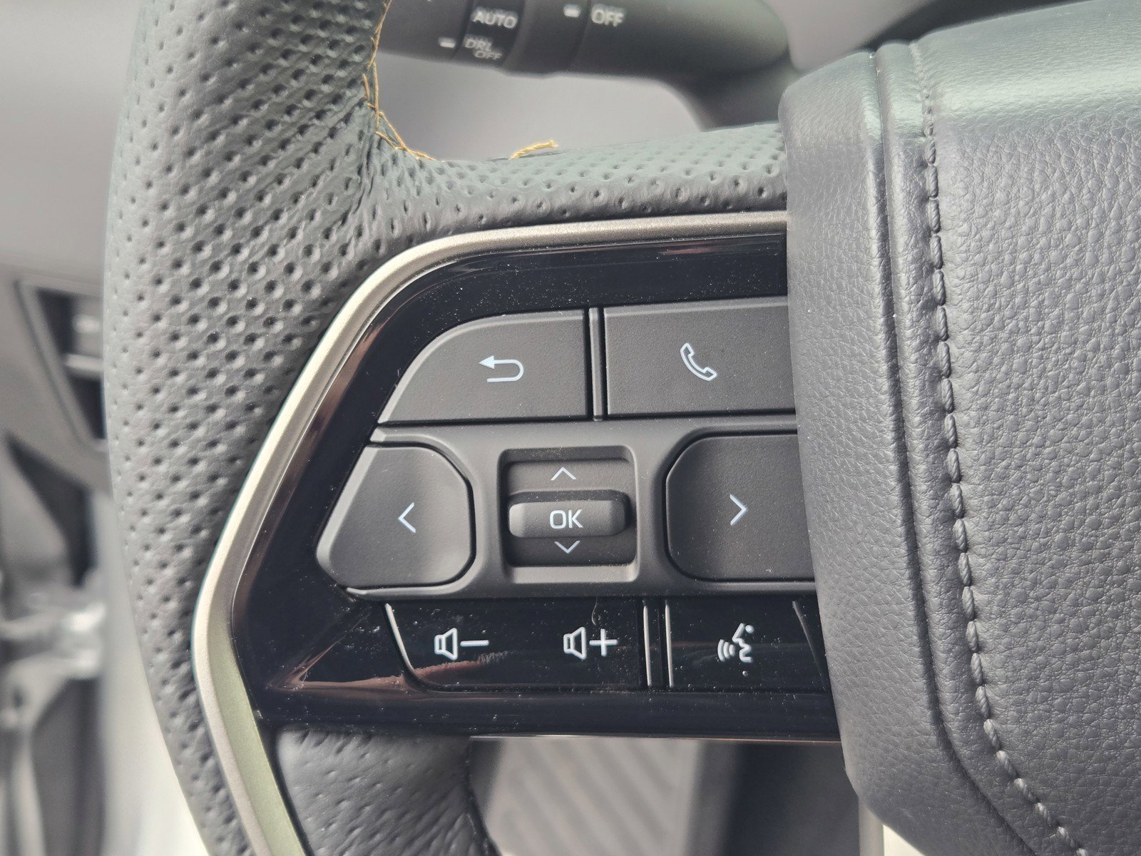 2026 Toyota Tundra Capstone - Photo 10