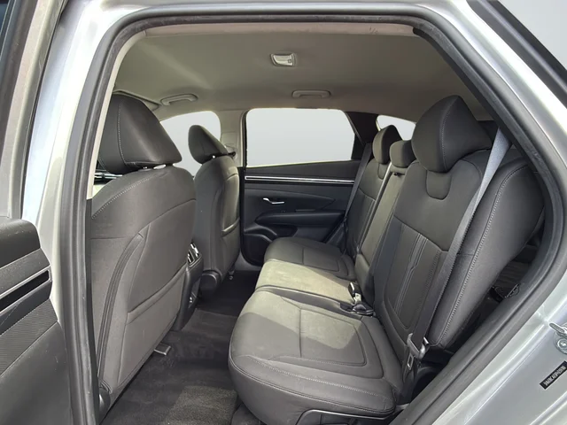 Used 2023 Silver Hyundai SEL image 27