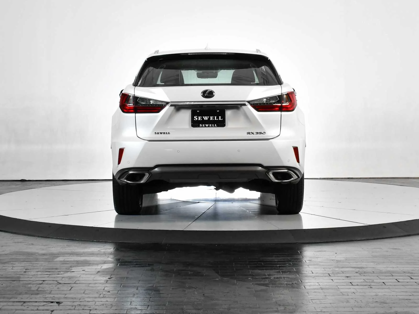 Used 2017 Eminent White Pearl Lexus  image 5