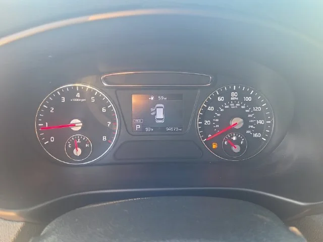 Used 2020 Silver Kia S image 24