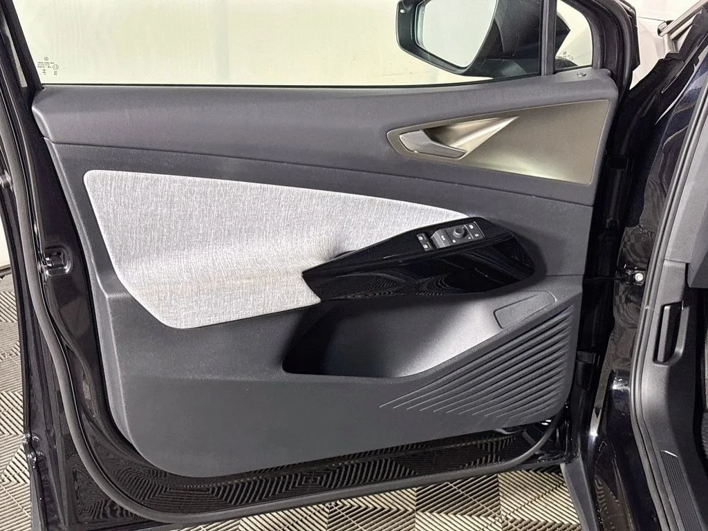 Certified Used 2025 Black Volkswagen Pro image 11