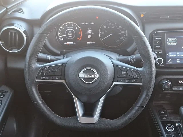 Certified Used 2024 Blue Nissan SR image 10
