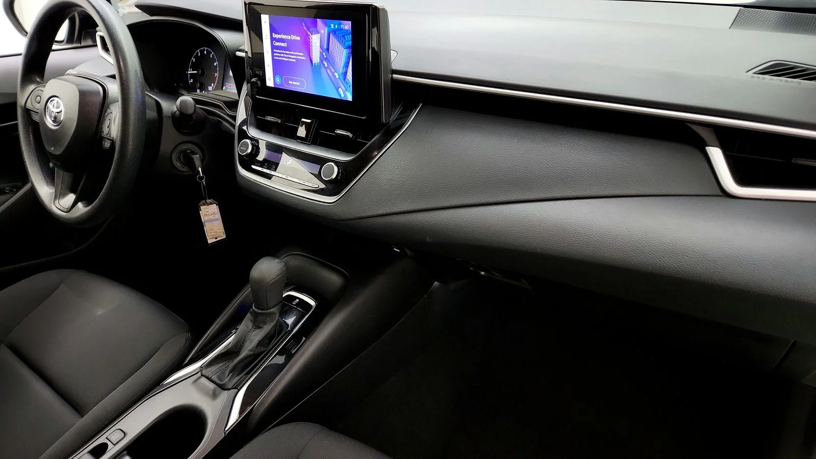 Used 2025  Toyota LE image 36