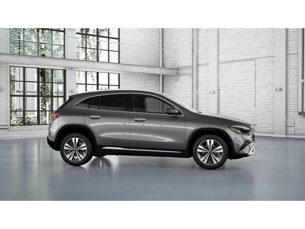 New 2026 Mountain Grey Metallic Mercedes-Benz GLA 250 image 15