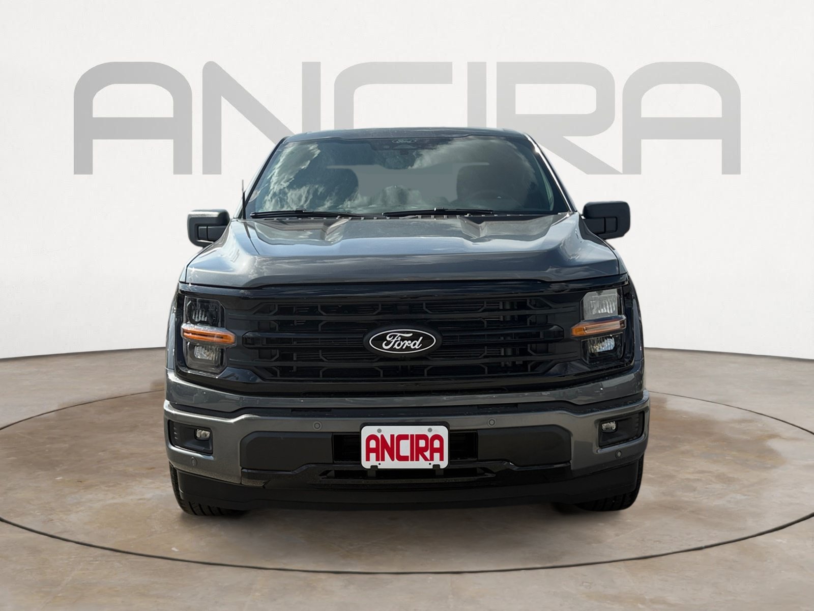 New 2026 Carbonized Gray Metallic Ford XLT image 2