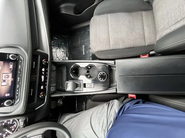 View 25
