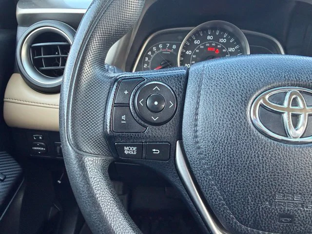 Used 2013 Spruce Mica Toyota XLE image 20