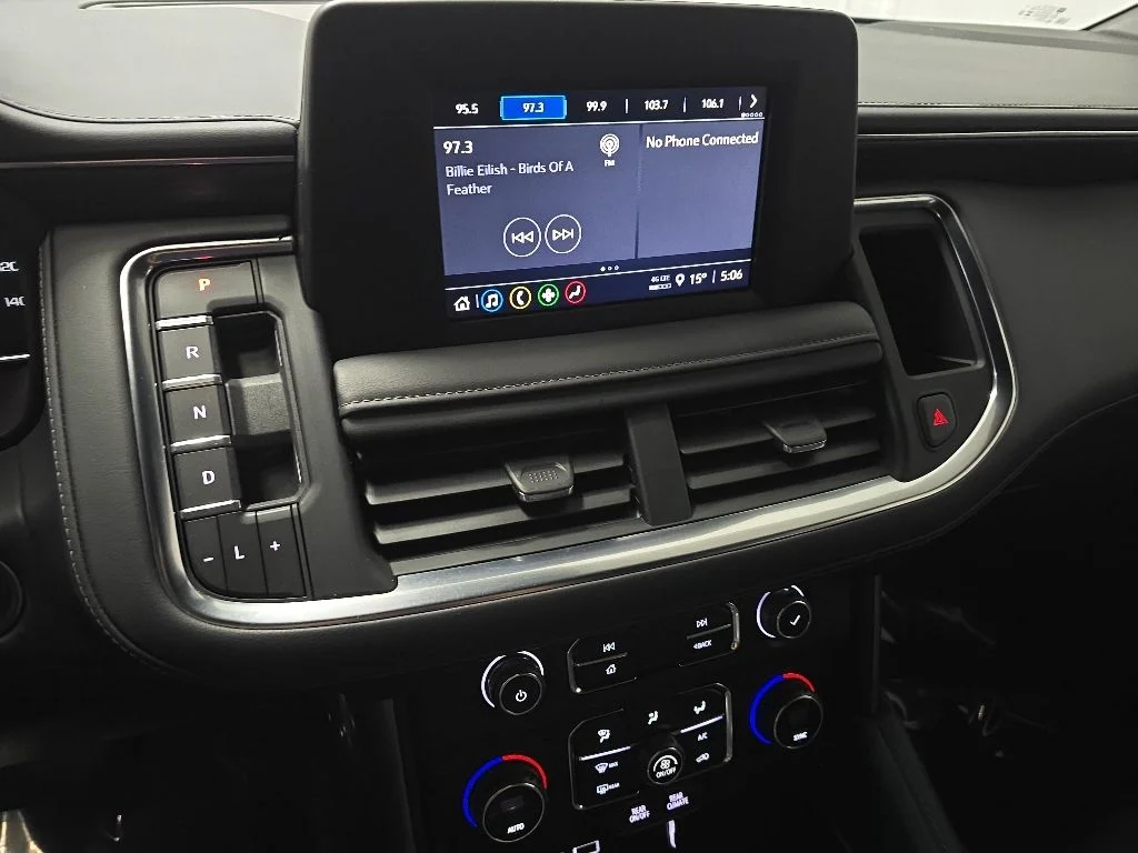 Used 2023 White Chevrolet LS image 24