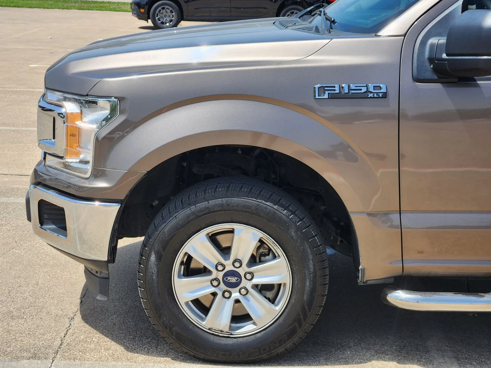 Used 2020 Gray Ford XLT image 8