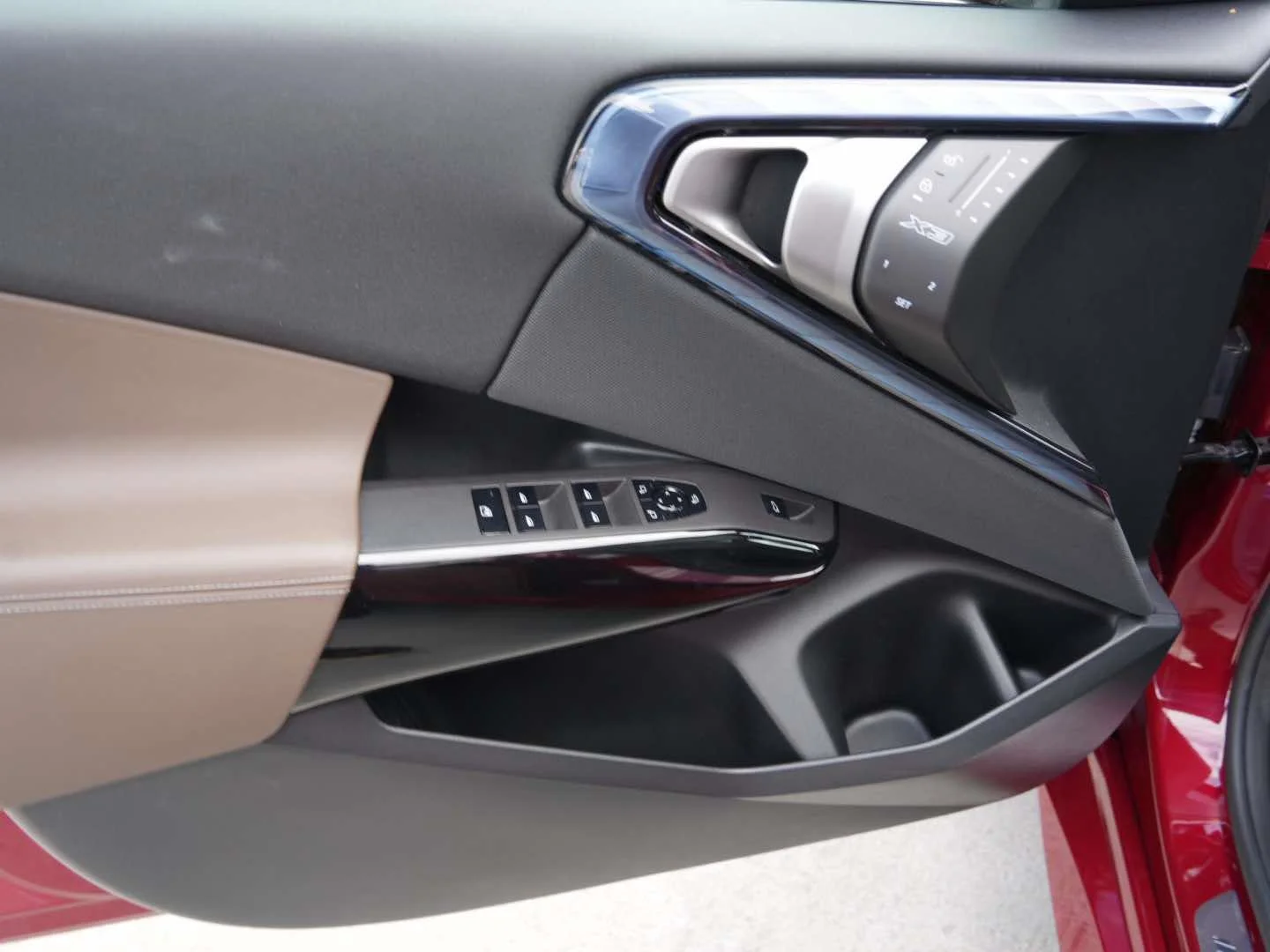 Used 2026 Vegas Red Metallic BMW M50 xDrive Sports Activity Vehicle image 12
