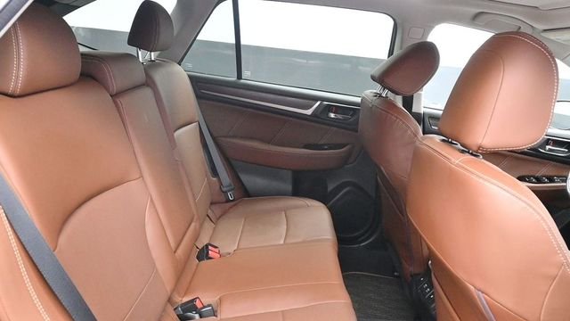 Used 2019 Brown Subaru 2.5i image 12