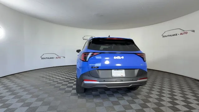 New 2027 Nebular Blue Kia EX image 7