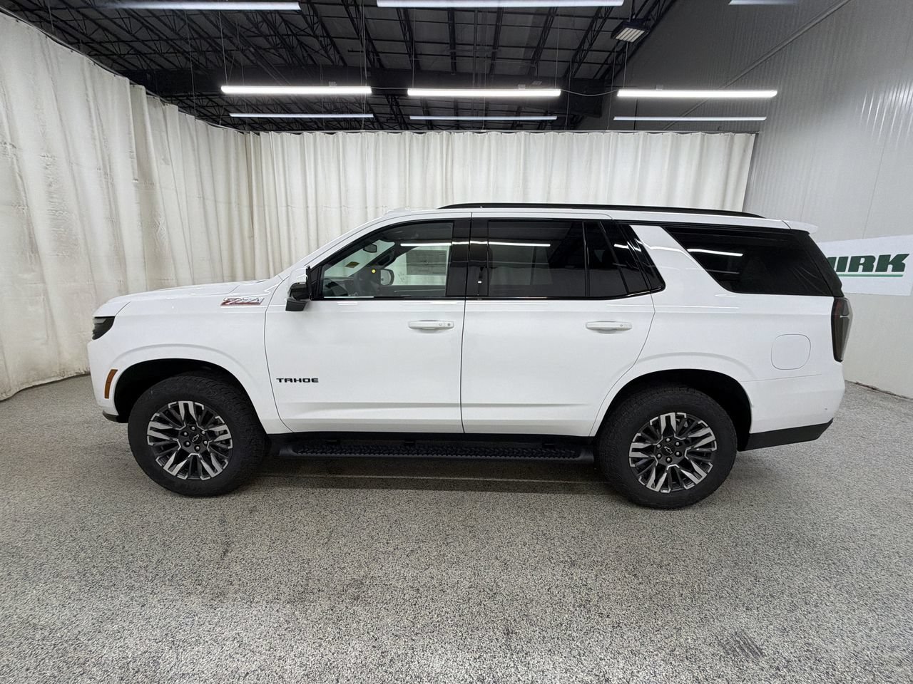 2026 Chevrolet Tahoe Z71 - Photo 6