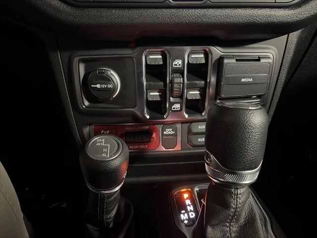 2026 Jeep Wrangler 4-Door Willys - Photo 35