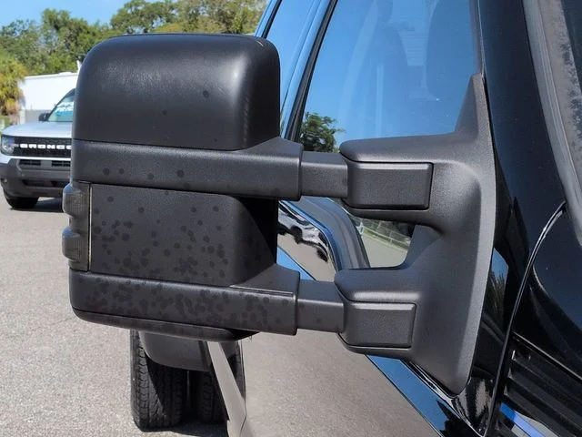 Used 2016 Black Ford XLT image 12
