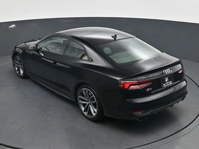 Used 2018 Black Audi 3.0T Premium Plus image 27