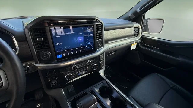 Used 2024 White Ford Lariat image 25