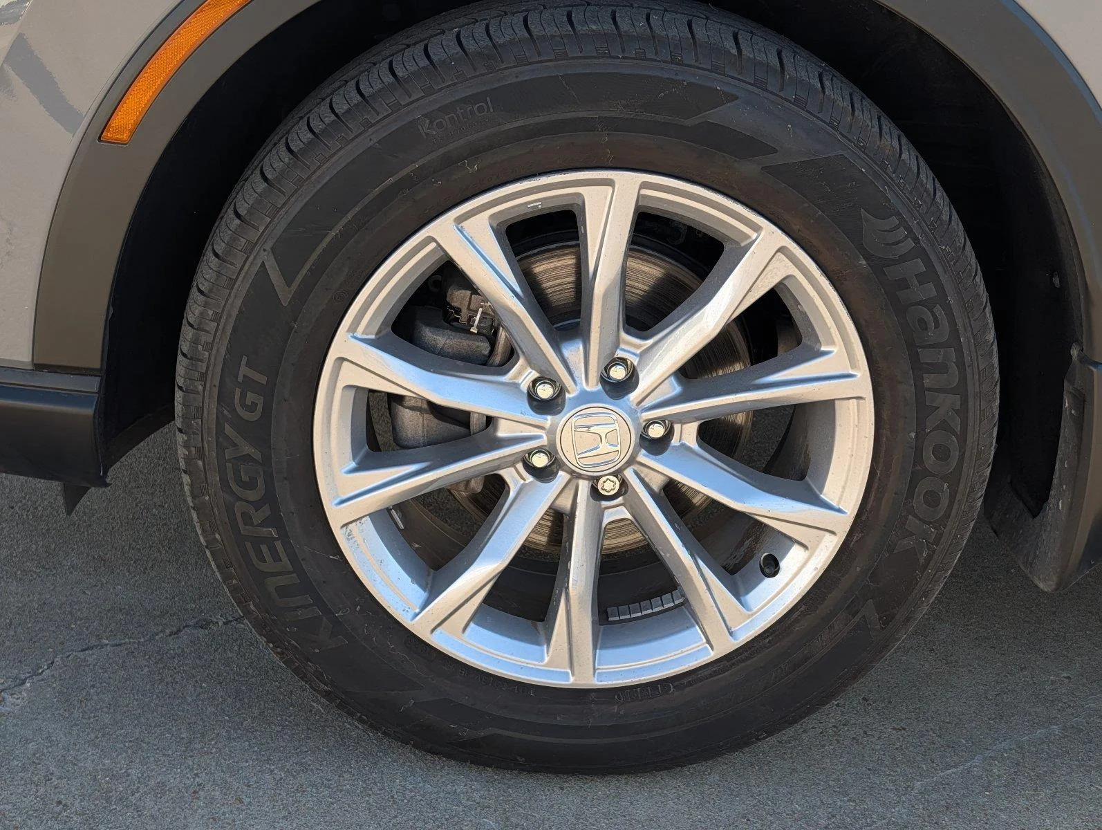 Used 2025 Urban Gray Pearl Honda EX image 9