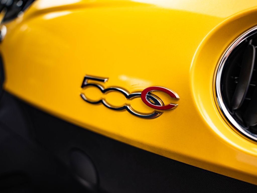 Used 2017 Giallo Moderna Perla (Pearl Yellow Tri-Coat) FIAT Abarth image 38