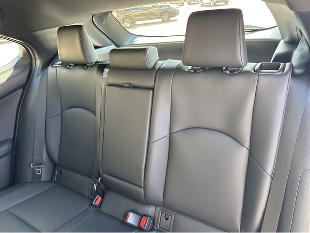 2026 Lexus UX Hybrid 300h Premium - Photo 18