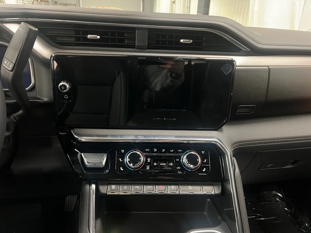2026 GMC Sierra 3500HD Denali - Photo 12