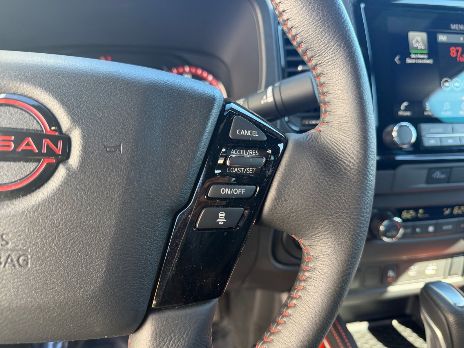 Used 2024 Boulder Gray Pearl Nissan PRO-4X image 12