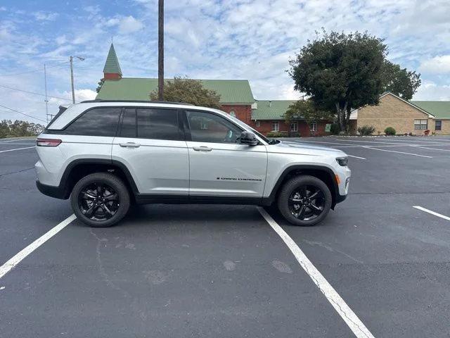 2025 Jeep Grand Cherokee Limited - Photo 8