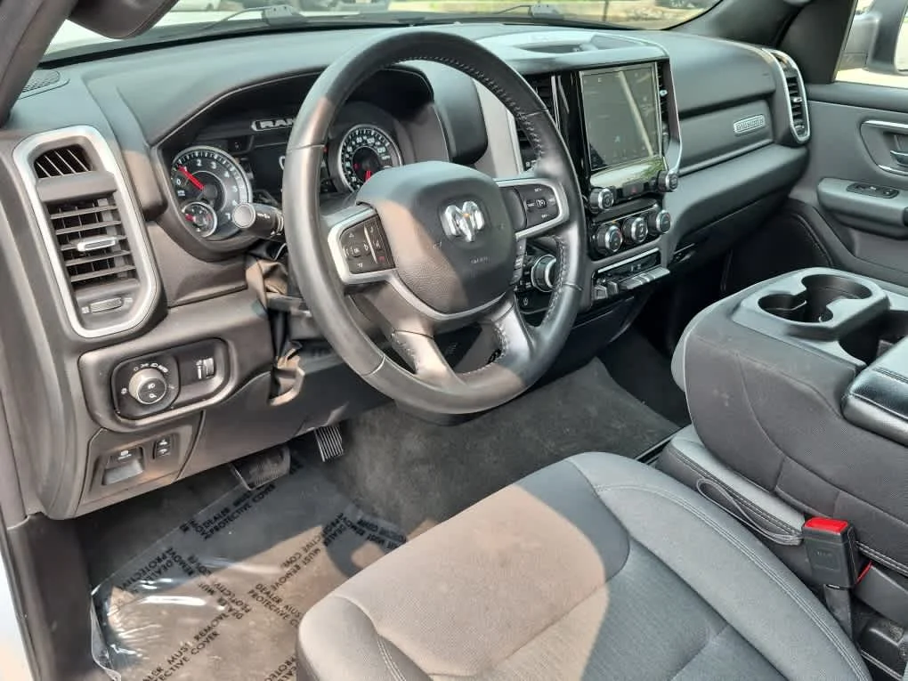 Used 2022 Bright White Clearcoat Ram Big Horn image 11