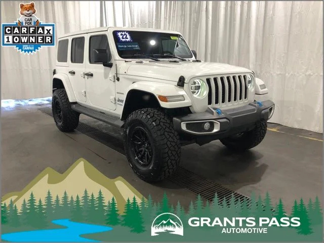 2022 Jeep Wrangler Sahara 4XE's photo