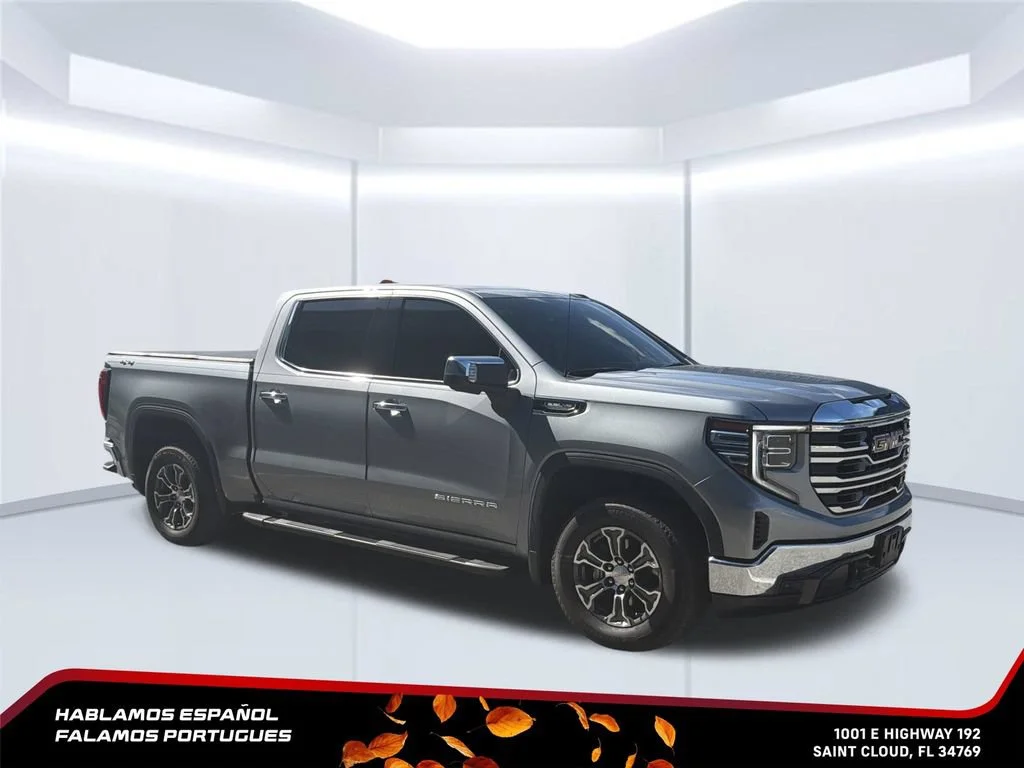 Used 2024 Sterling Metallic GMC SLT image 10