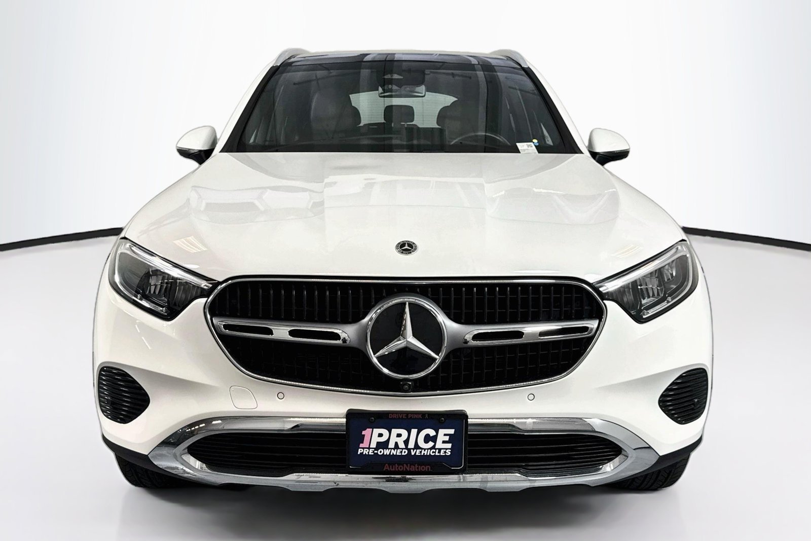 Certified Used 2026 Polar White Mercedes-Benz GLC 300 image 2